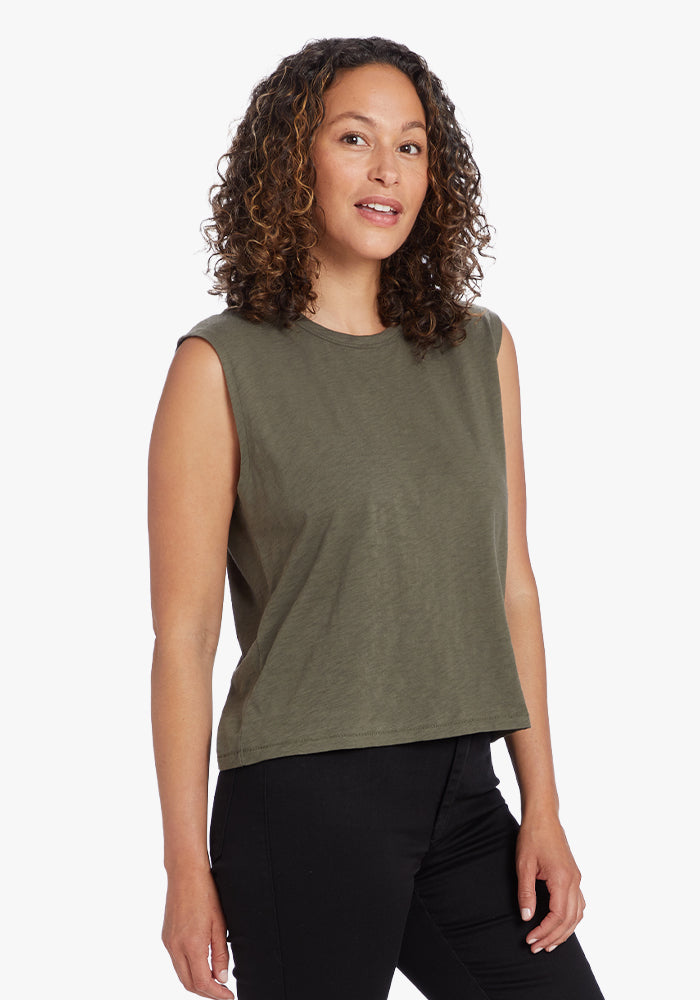 Women wearing Verde militar Relaxed Slub Tank