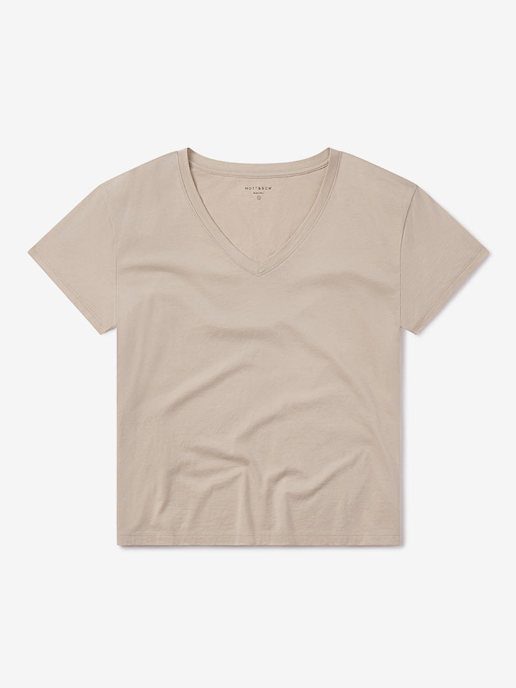 Women wearing Oat Everyday Cotton Relaxed V-Neck Tee