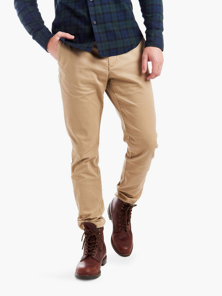 Men wearing Khaki Everyday Comfort Slim Chino Pants