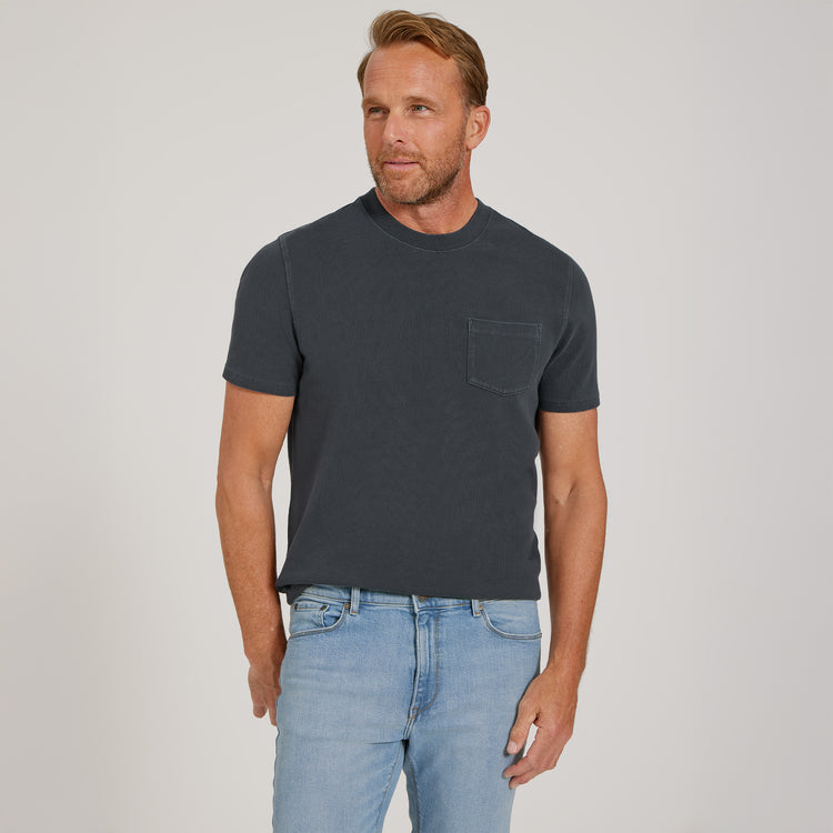 Men wearing Tinta azul vintage Cotton Jersey One Pocket Tee
