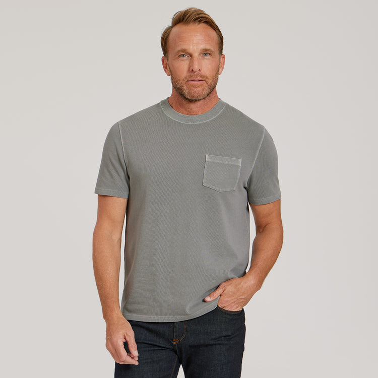 Men wearing Peltre vintage Heritage Weighted Tee