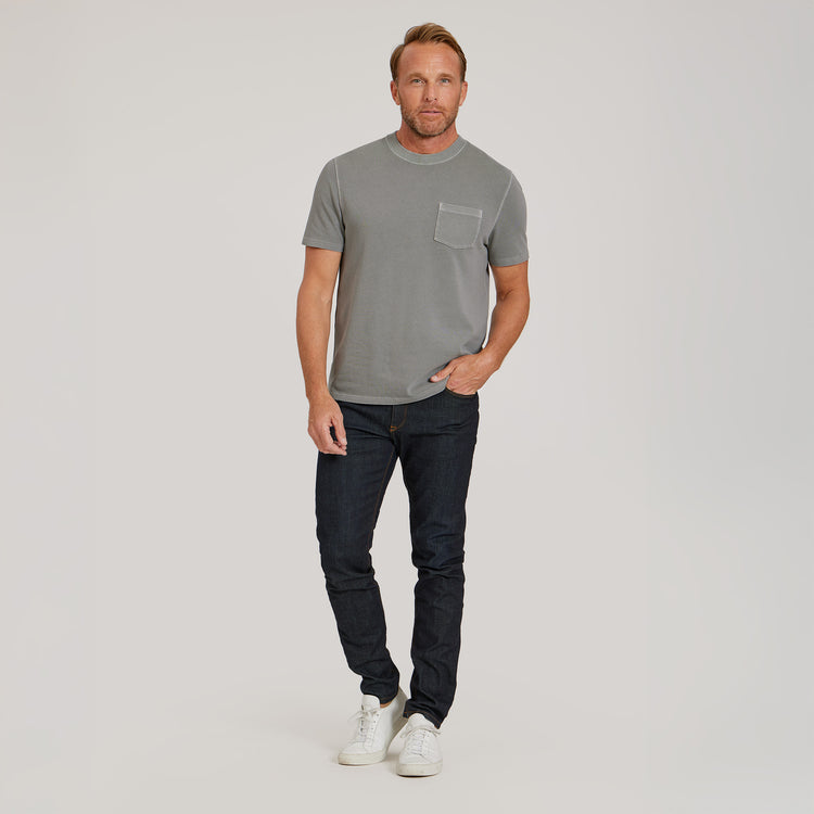 Men wearing Peltre vintage Heritage Weighted Tee