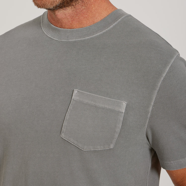 Men wearing Peltre vintage Heritage Weighted Tee