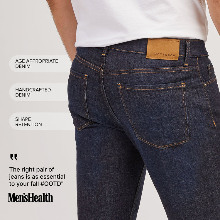 Men wearing Bleu Foncé All Blue Jeans