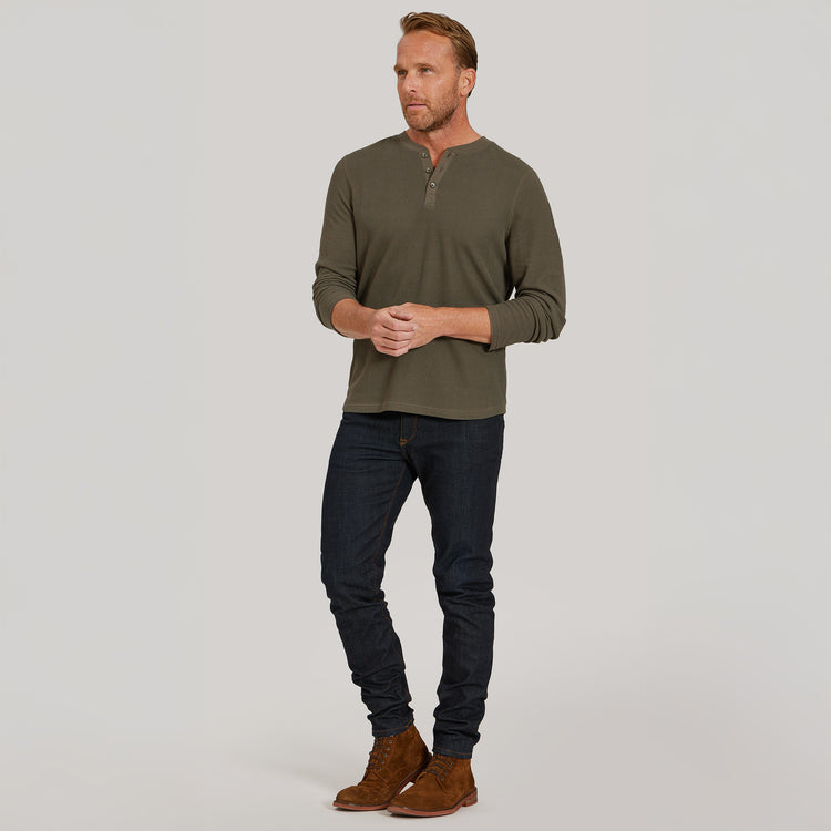 Men wearing Dark Moss Cotton Waffle Curved Hem Henley