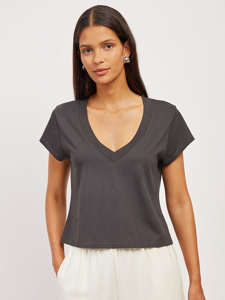 Women wearing Gris vintage Cotton Boxy Deep V-Neck Tee