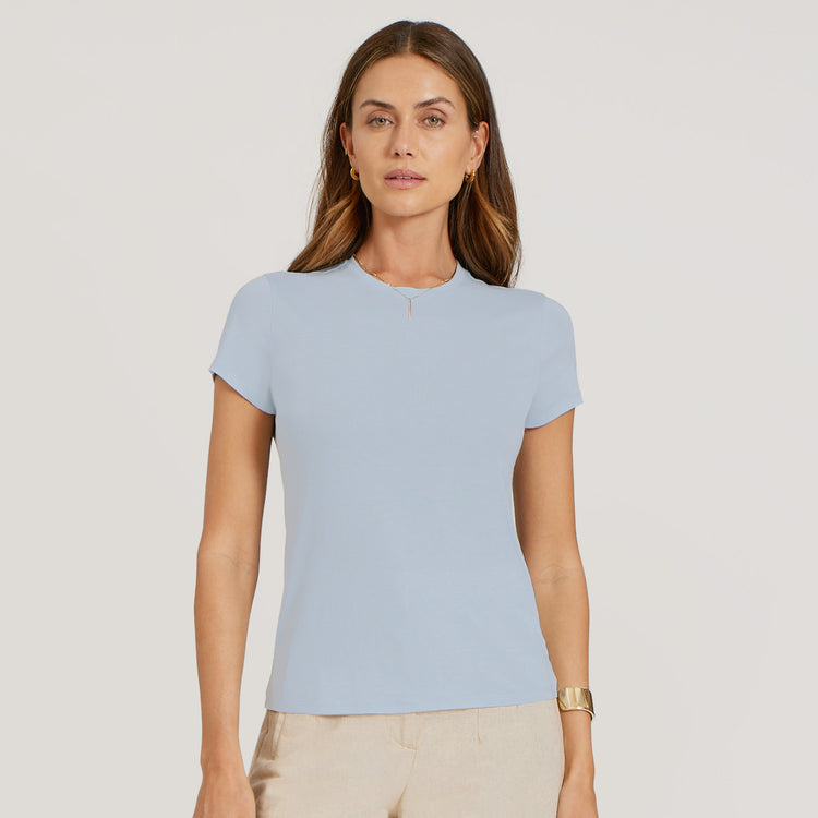 Women wearing Azul hielo Fitted Crew Marcy Tee