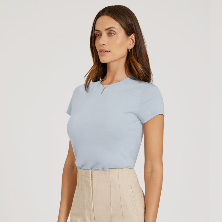 Women wearing Azul hielo Fitted Crew Marcy Tee