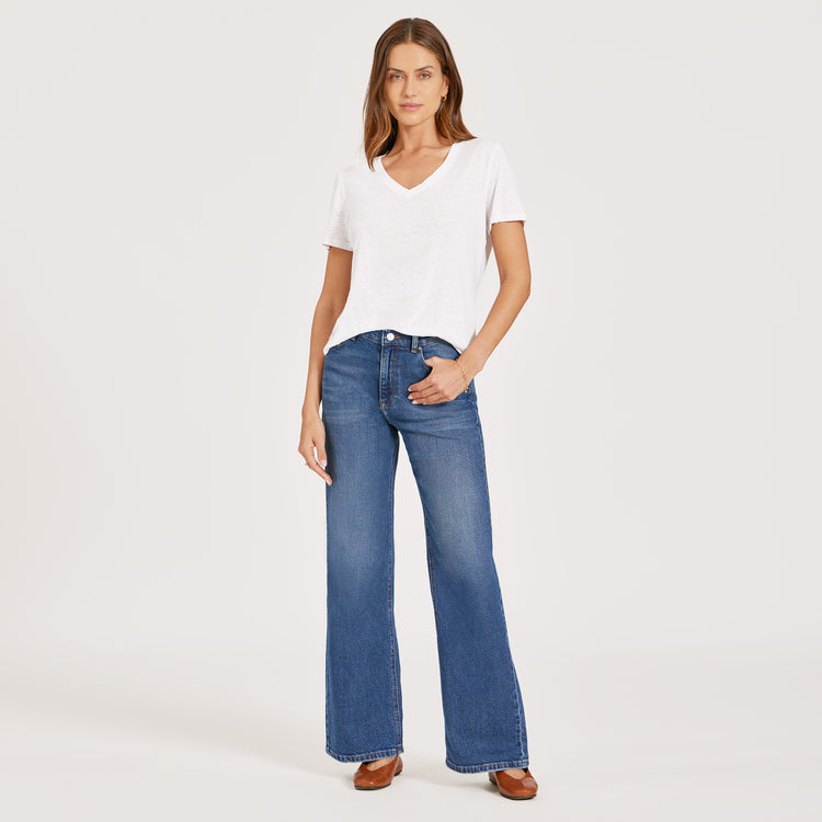 Women wearing Medium/Dark Blue High Rise Wide Leg Gilmore