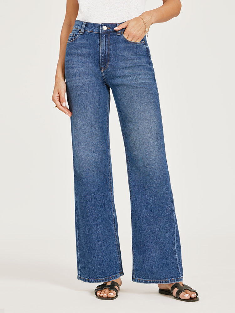 Women wearing Medium/Dark Blue High Rise Wide Leg Gilmore