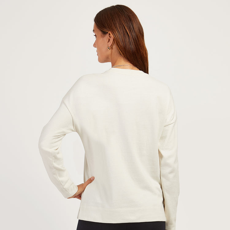 Women wearing Vintage White Cotton Jersey Oversized Long Sleeve Tee