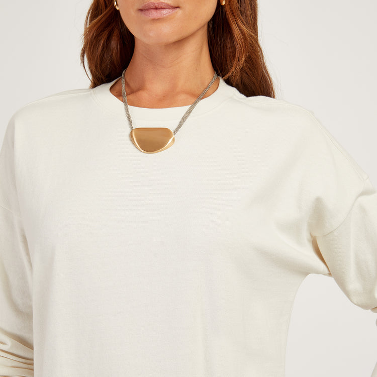 Women wearing Vintage White Cotton Jersey Oversized Long Sleeve Tee