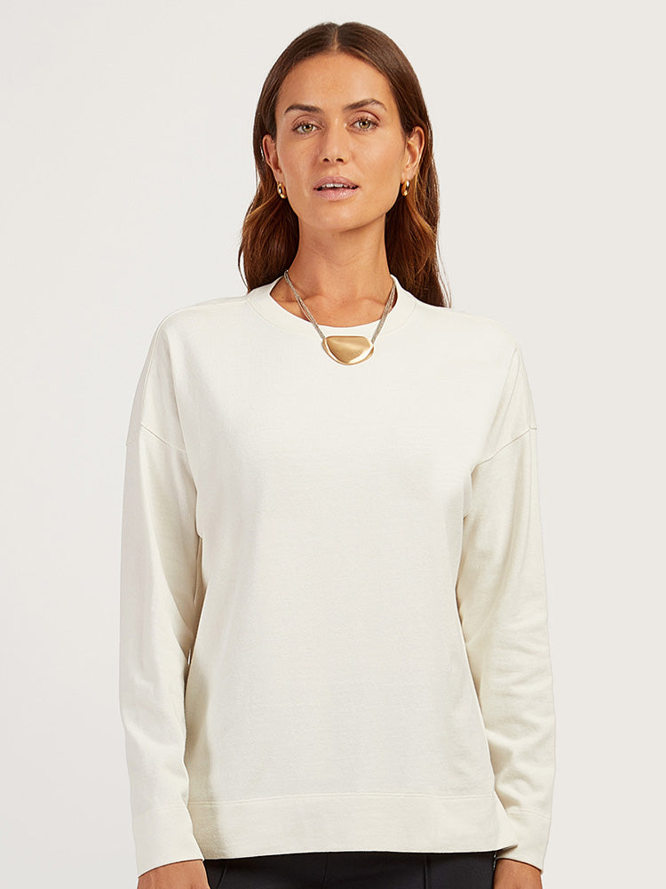 Women wearing Vintage White Cotton Jersey Oversized Long Sleeve Tee