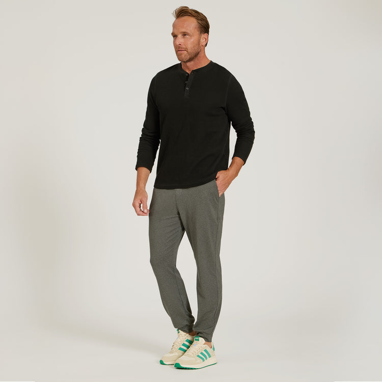 Men wearing Charcoal Heather Performance Stretch Jogger