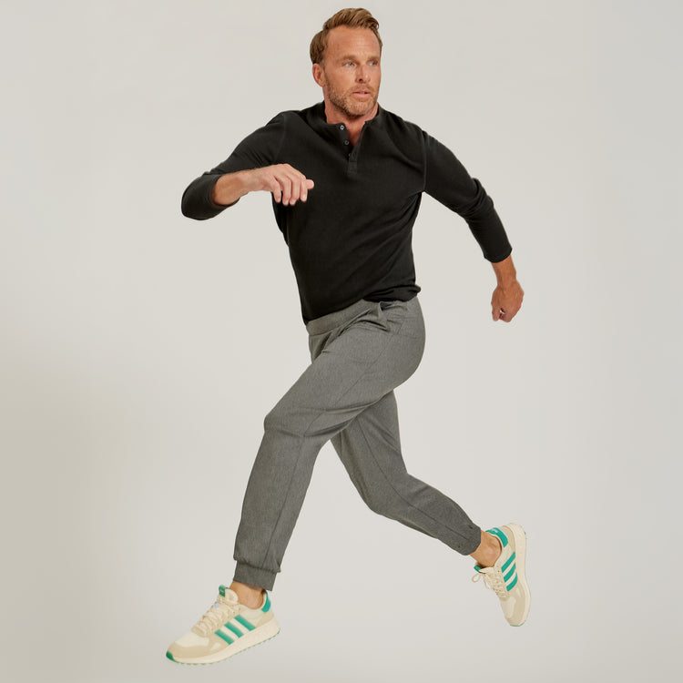 Men wearing Charcoal Heather Performance Stretch Jogger