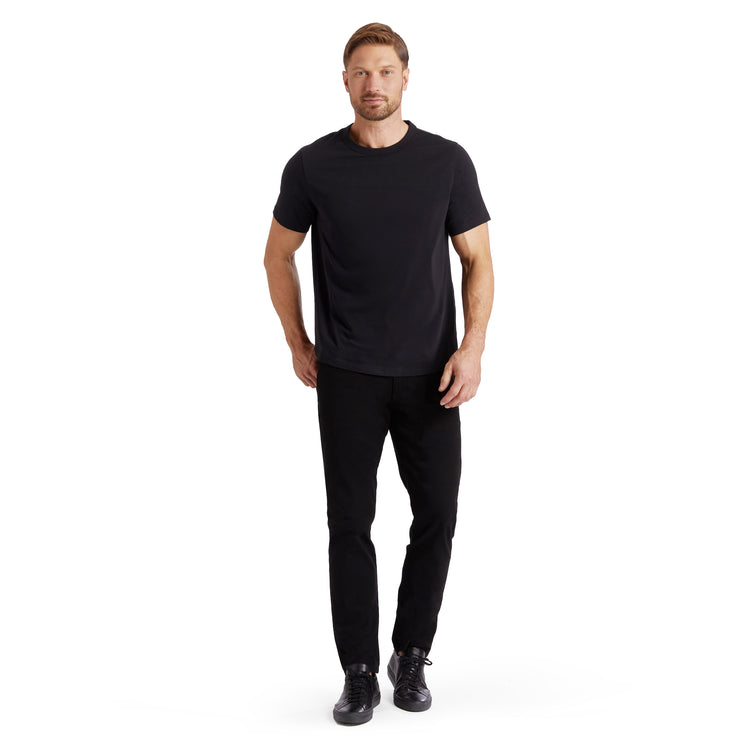 Men wearing Black Everyday Comfort Slim Chino Pants