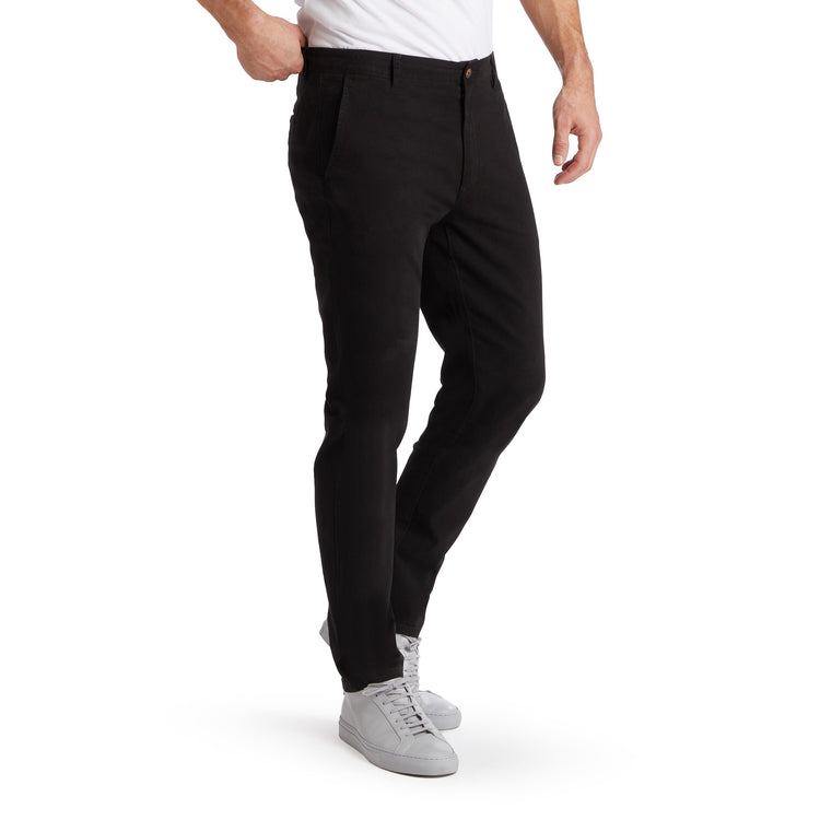 Men wearing Black Everyday Comfort Slim Chino Pants