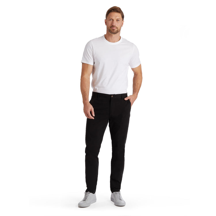Men wearing Black Everyday Comfort Slim Chino Pants