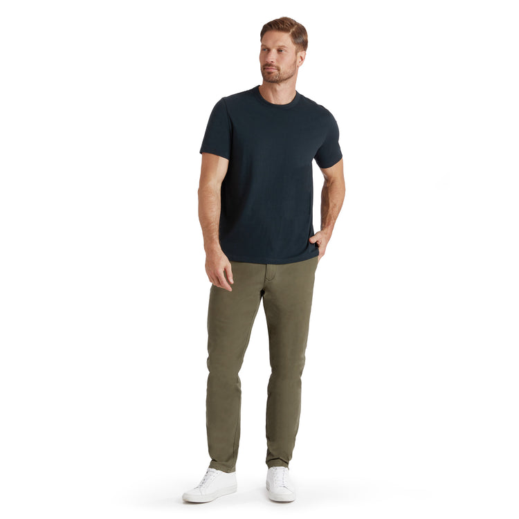 Men wearing Green Everyday Comfort Slim Chino Pants