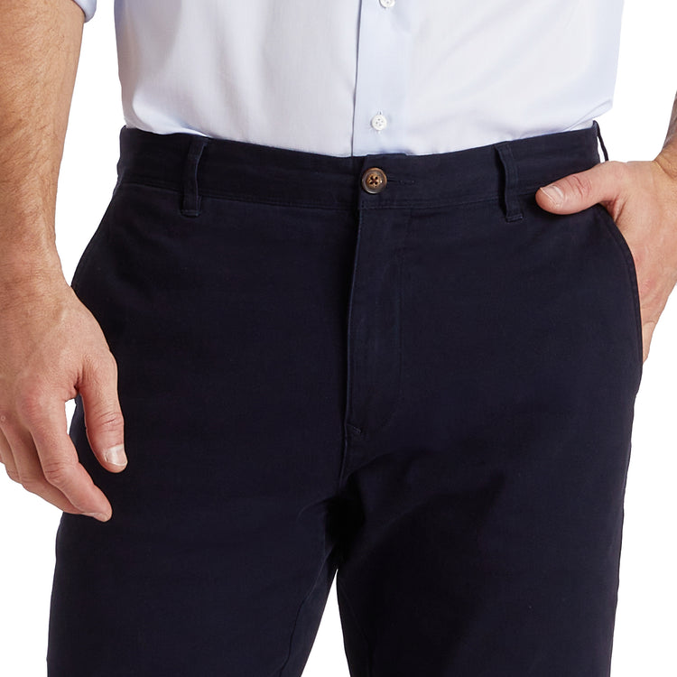 Men wearing Azul marino Everyday Comfort Slim Chino Pants