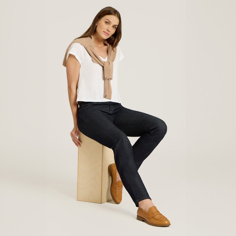 Women wearing Dark Blue Mid Rise Slim Straight Ridge Jeans