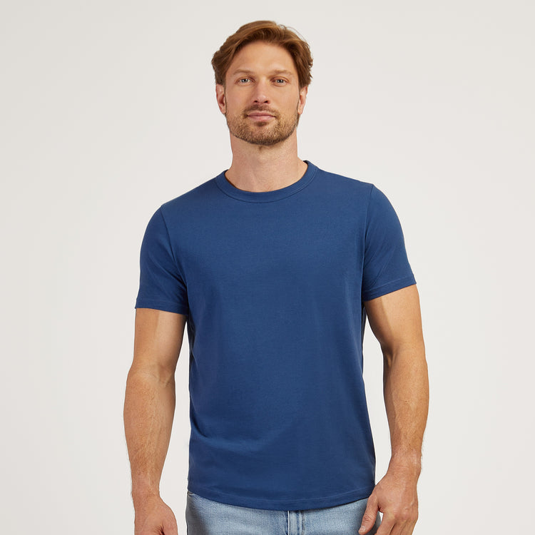 Men wearing Baltic Blue Curved Hem Driggs Tee