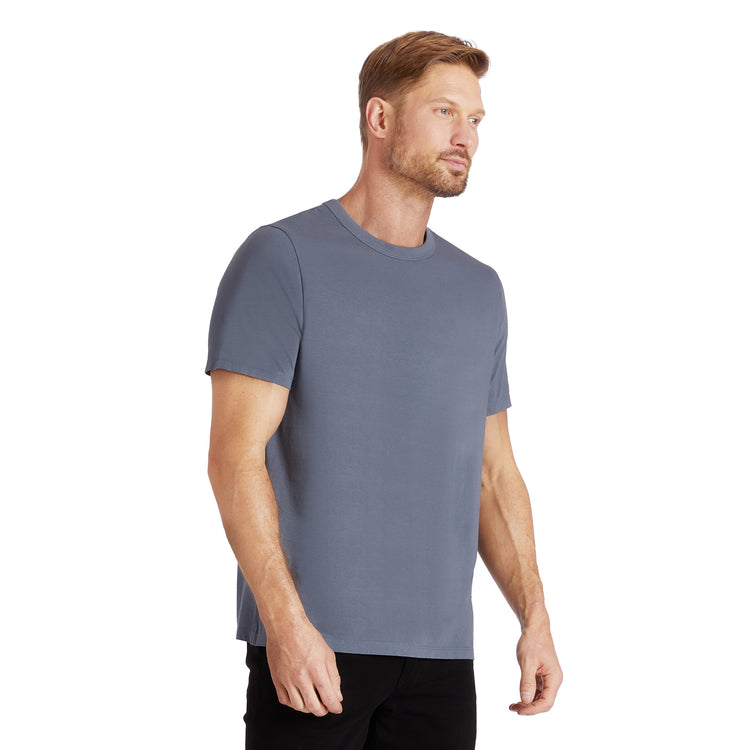 Men wearing Bleu Vintage Classic Crew Driggs Tee
