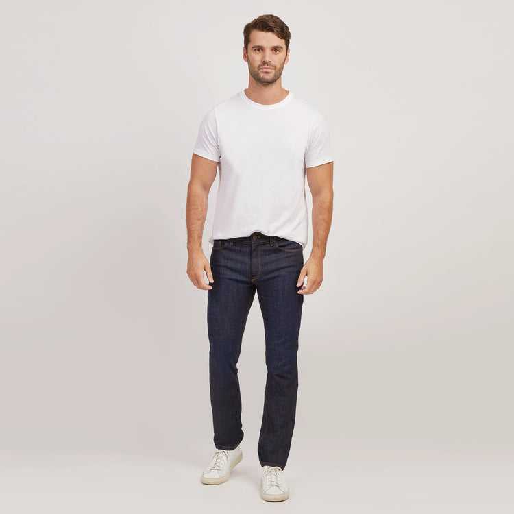 Men wearing Bleu Foncé All Blue Jeans