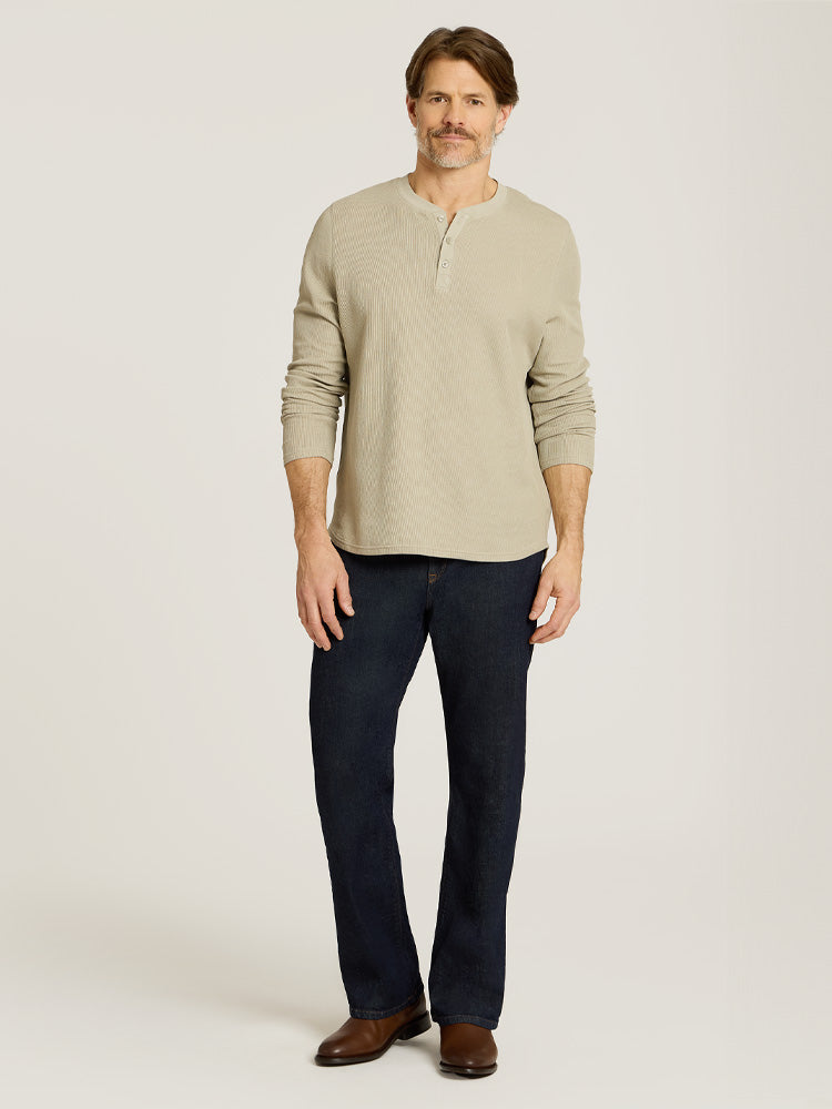 Men wearing Dark Blue Straight Ridge Jeans