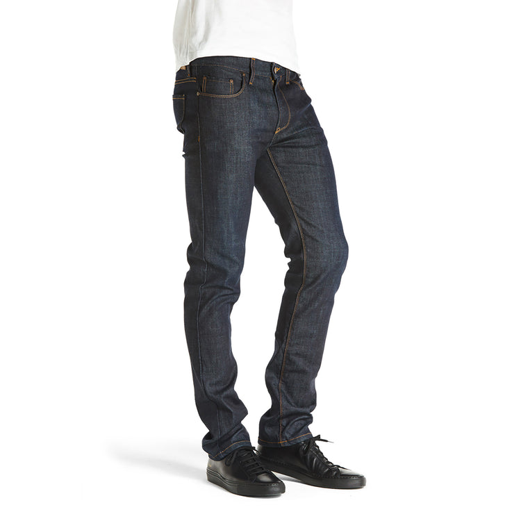 Men wearing Bleu Foncé All Blue Jeans
