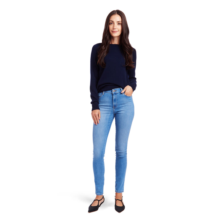 Women wearing Light Blue High Rise Skinny Jane Jeans