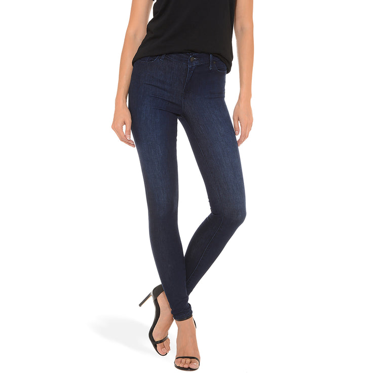 Women wearing Azul oscuro/medio High Rise Skinny Grove Jeans