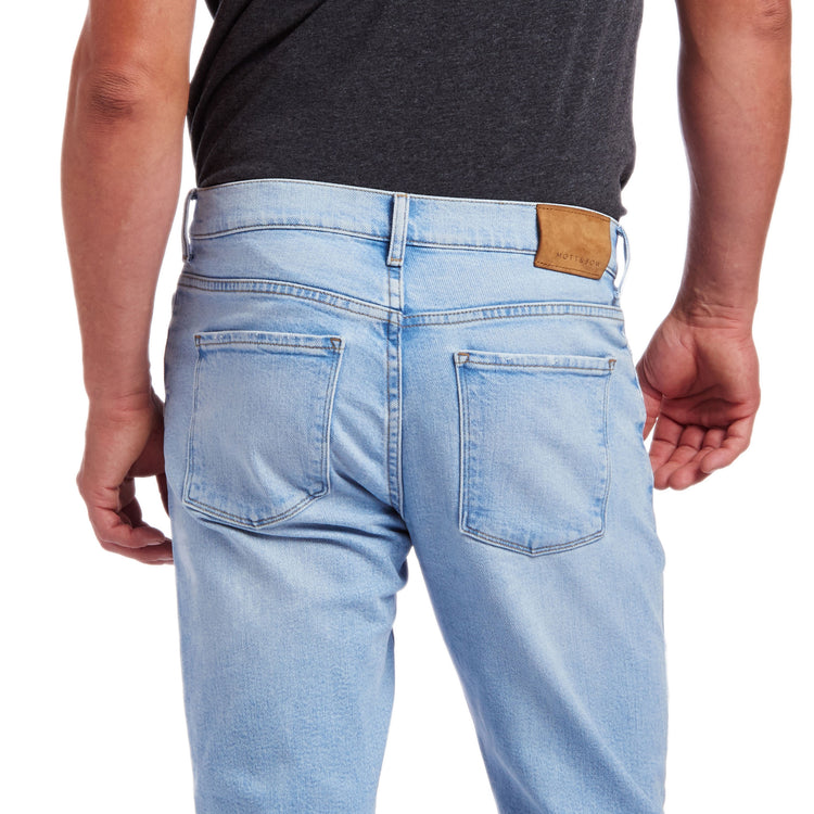 Men wearing Bleu Clair Slim Hubert Jeans