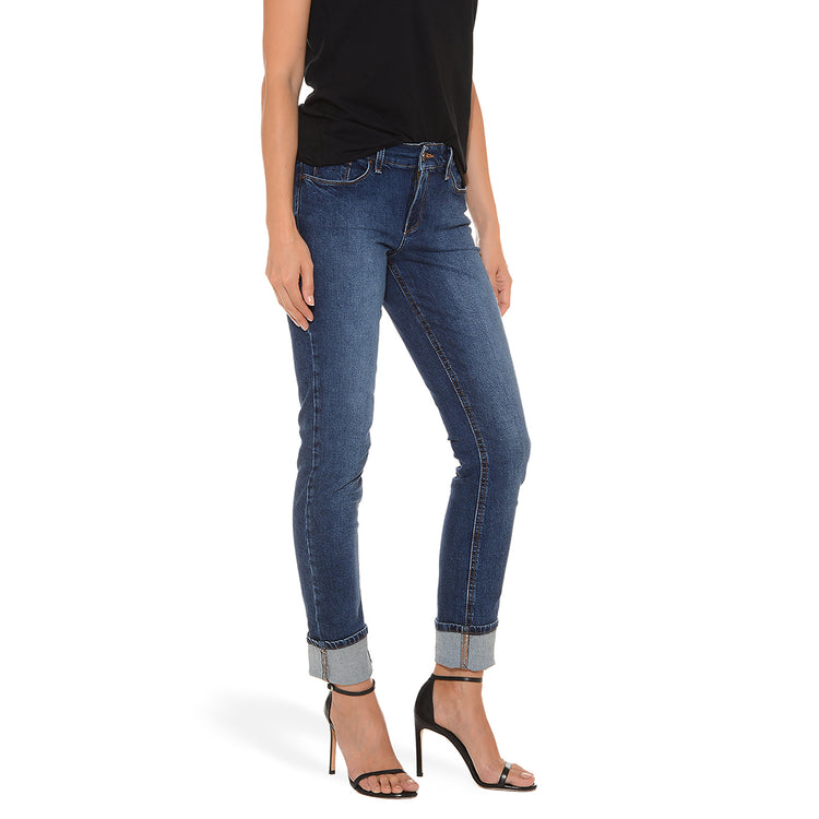 Women wearing Azul oscuro/medio Slim Straight Ridge Jeans