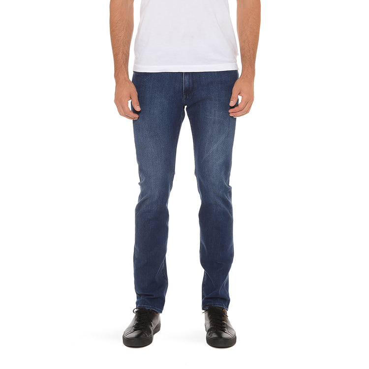 Men wearing Azul medio Slim Broome Jeans