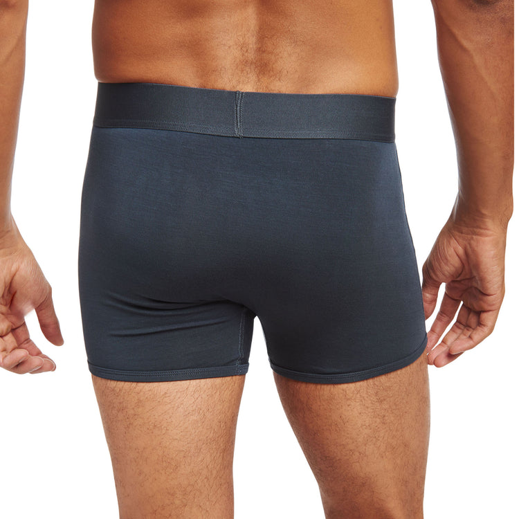 Men wearing Steel Gray Second Skin Trunk