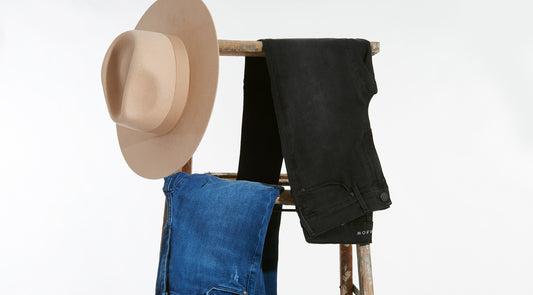 What to Wear With Black Jeans: 14 Chic Ideas for Women