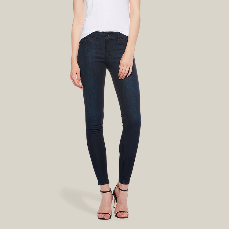 Women wearing Azul oscuro/medio Jane Mid Rise Skinny Jeans