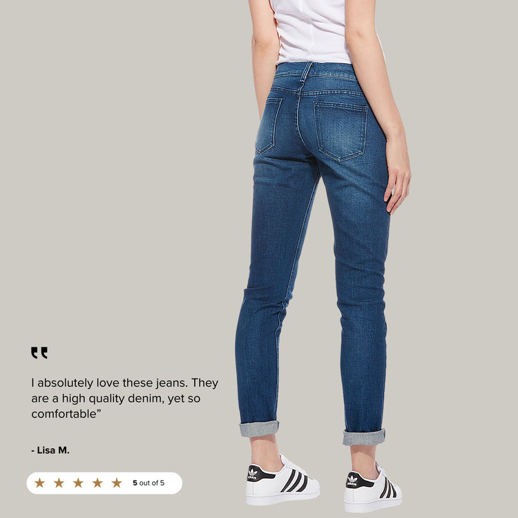 Women wearing Azul medio Slim Straight Laight Jeans
