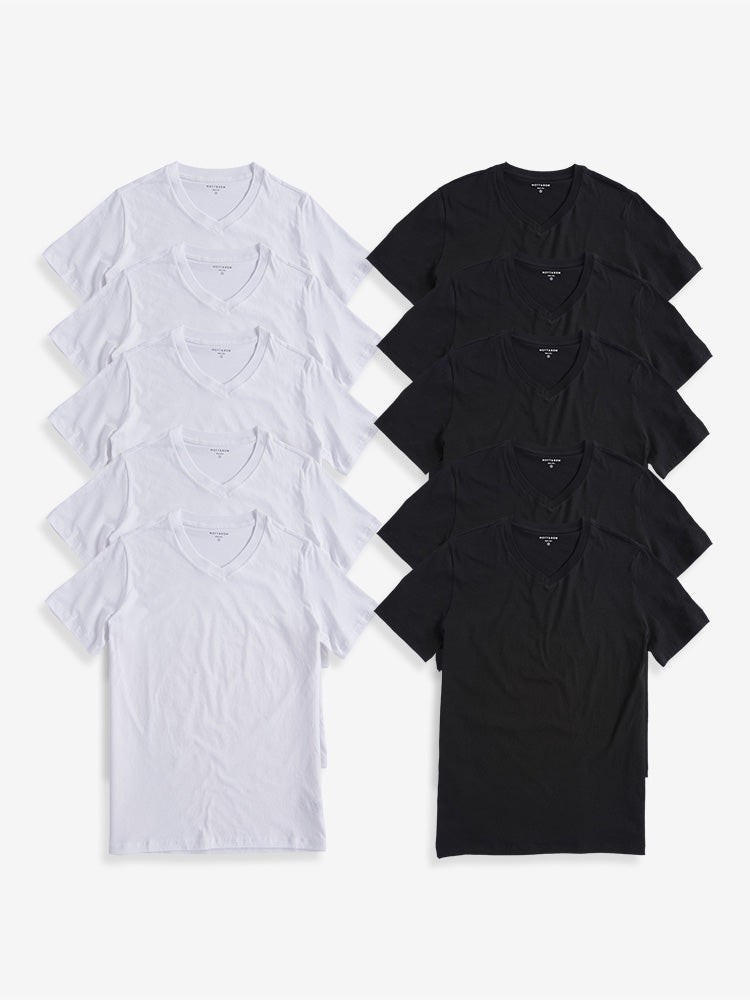 Men wearing Black/White Classic V-Neck Driggs 10-Pack