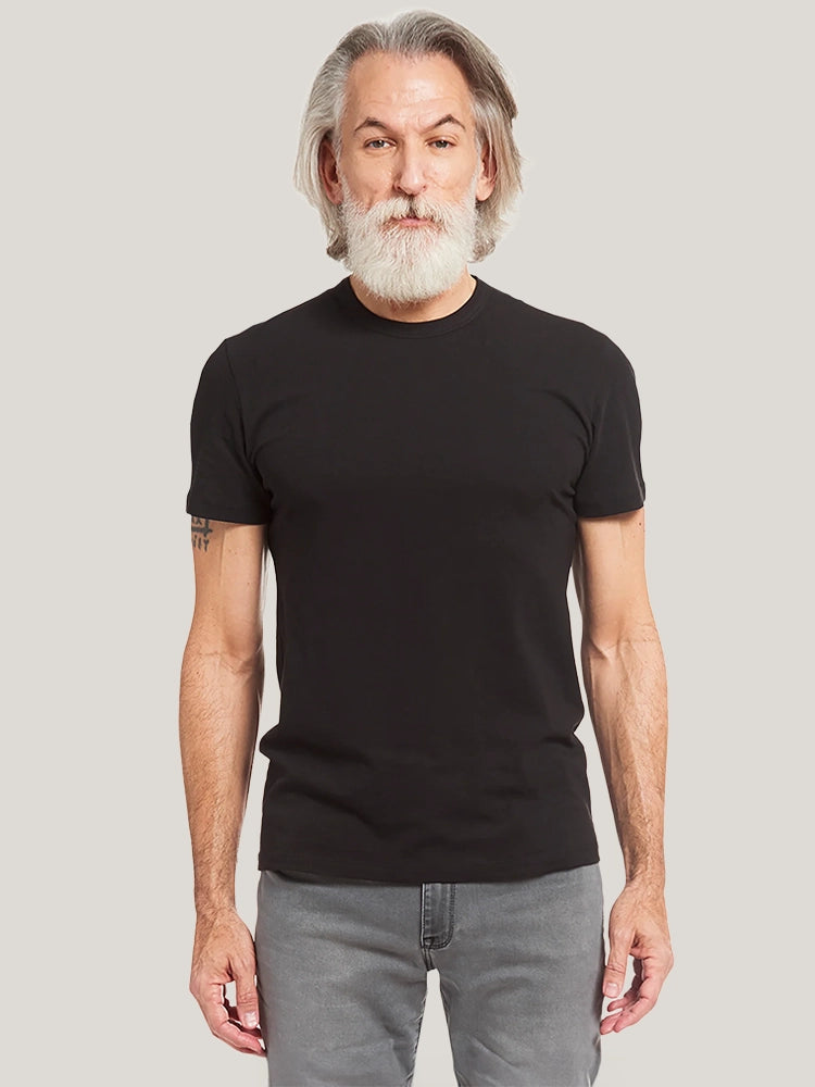 Men wearing Black Classic Crew Driggs Tee