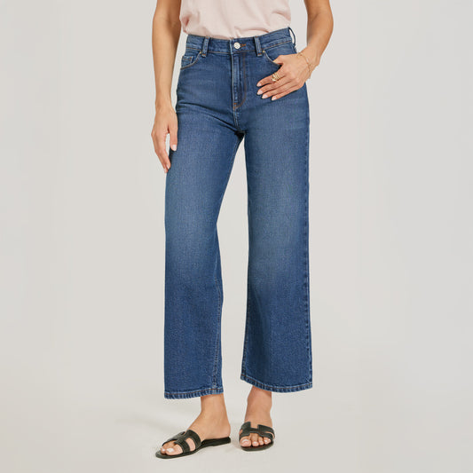 High Rise Cropped Straight Leg Gilmore Medium/Dark Blue High-Rise Cropped jeans