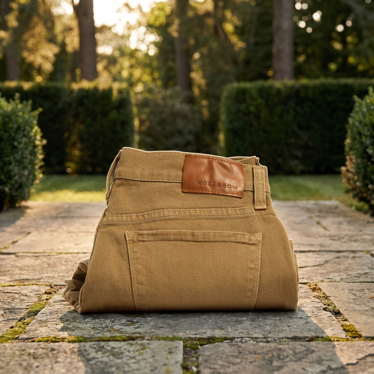 Men wearing Khaki. Slim Mercer Jeans