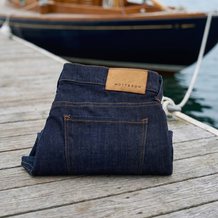 Men wearing Bleu Foncé Jean droit Crosby