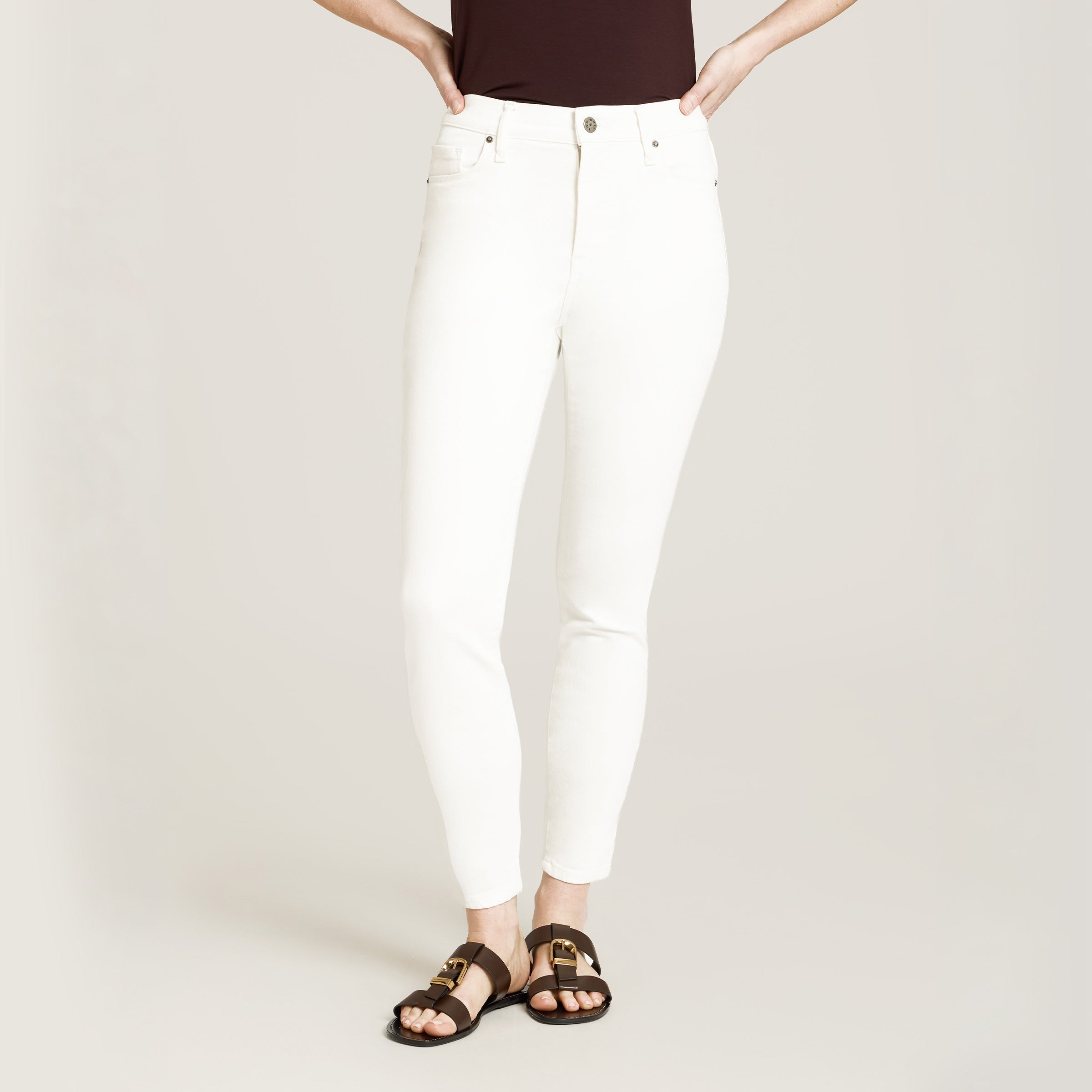 Women wearing White High Rise Skinny Lloyd