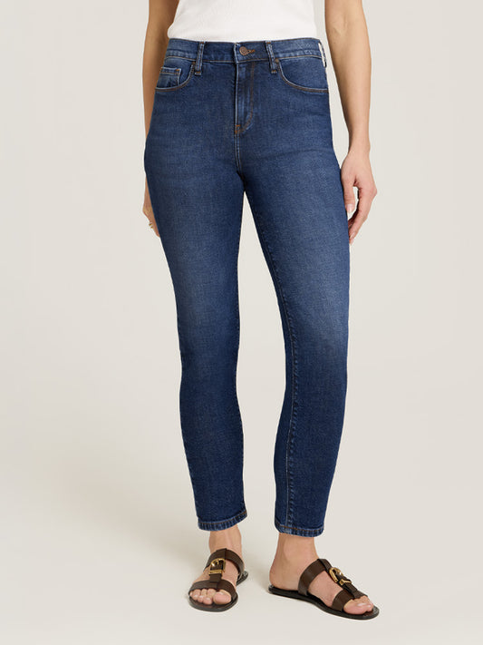 High Rise Mom Ridge Jeans Rinse The Mom Jean jeans