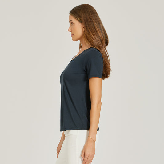 Relaxed V-Neck Marcy Tee Navy V-Neck tees