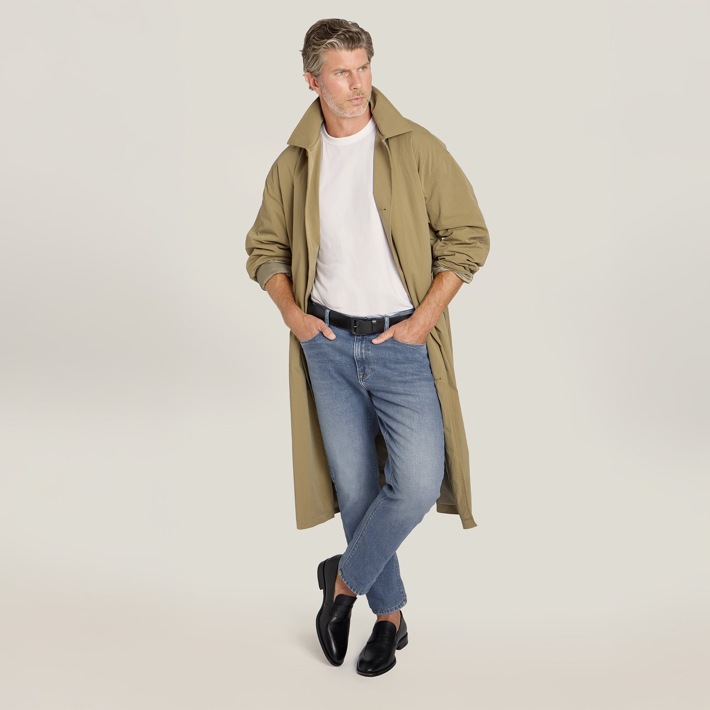 Men wearing Vintage Blue All Blue Jeans jeans