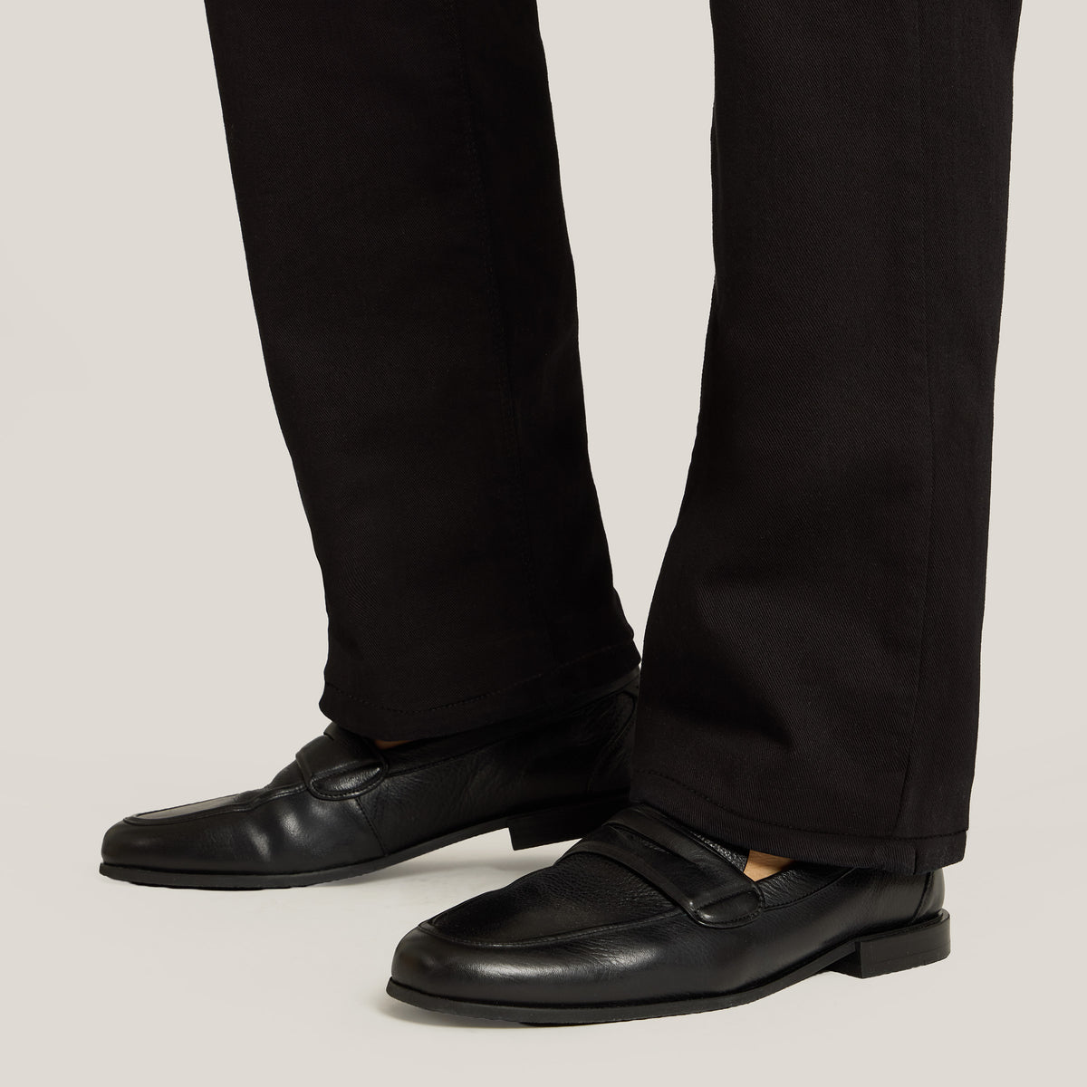 Men wearing Noir Straight Jay Jeans