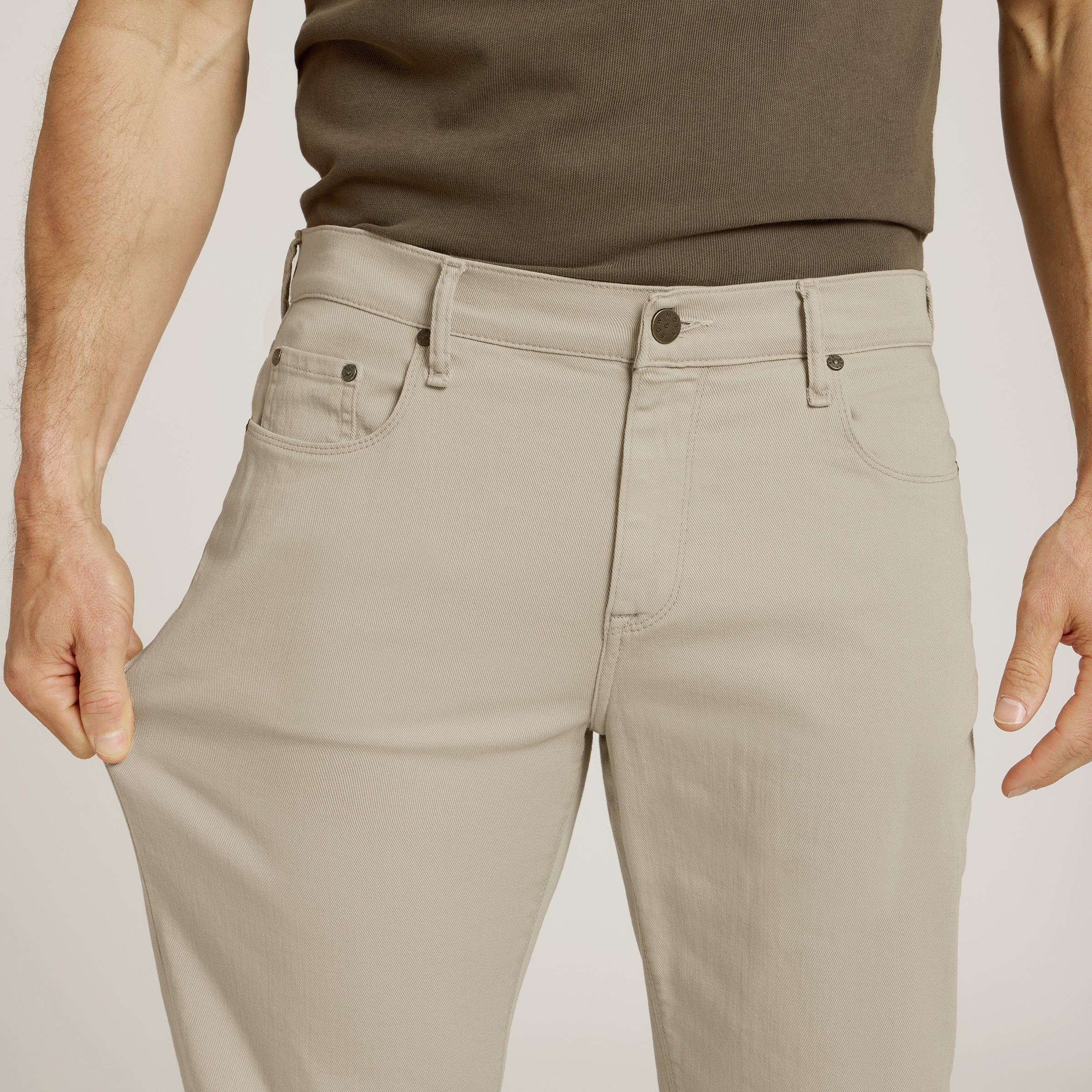 Men wearing Khaki claro Straight Mercer Jeans